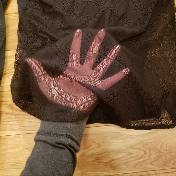 ⭐RARE⭐ FOX button shirt - Picture 5 of 7